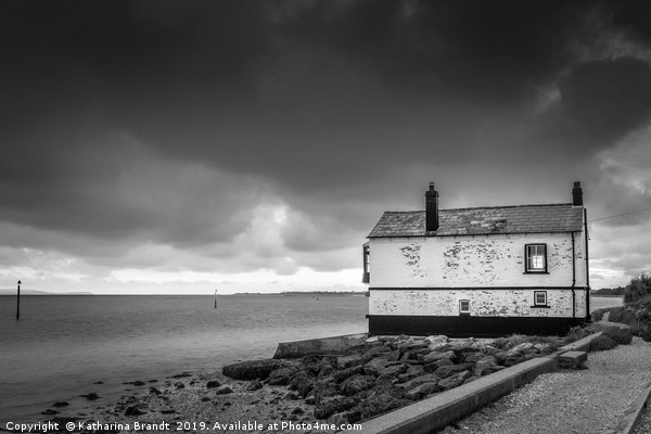 The Watch House along Lepe Beach, Hampshire Picture Board by KB Photo