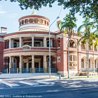 Buy canvas prints of Townsville customs house. by Kevin Hellon