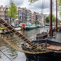 Buy canvas prints of Brouwersgracht, Amsterdam, Netherlands by Kevin Hellon