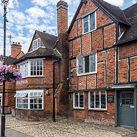 Buy canvas prints of The Swan public house, Old Amersham by Kevin Hellon