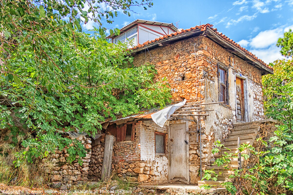 Typical, old Turkish house in Alanya, Turkey Picture Board by Kevin Hellon