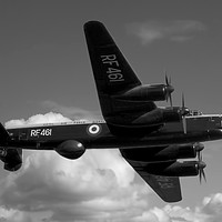 Buy canvas prints of Avro Lincoln B.2/4A RF461 by Colin Smedley