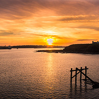 Buy canvas prints of Sunset over Tyneside by Darren Lowe
