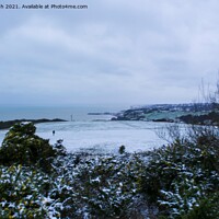 Buy canvas prints of Hastings East Hill in the Snow  by Lee Sulsh