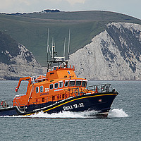 Buy canvas prints of RNLB Earnest and Mabel by Chris Day
