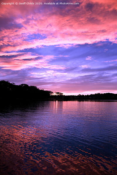 Pink Sunset seascapes reflections, Gosford. Picture Board by Geoff Childs