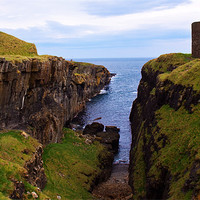 Buy canvas prints of Castle of Old Wick, Caithness, Scotland, UK by Linda More