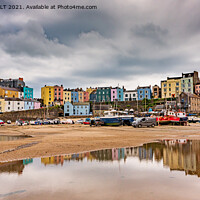 Buy canvas prints of Tenby Harbour by RICHARD MOULT