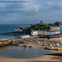 Buy canvas prints of Tenby Harbour At Low Tide by RICHARD MOULT