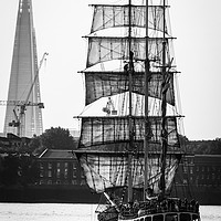 Buy canvas prints of Tall Ship on the Thames by Simon Belcher