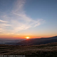 Buy canvas prints of Brecon Beacons Sunrise by Kevin Arscott