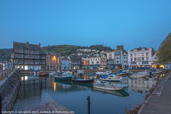 Daybreak at Dartmouth  Picture Board by Ian Stone