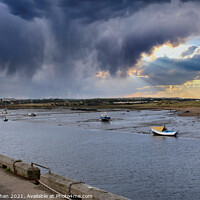 Buy canvas prints of Amble Harbour In Northumberland by Kevin Maughan