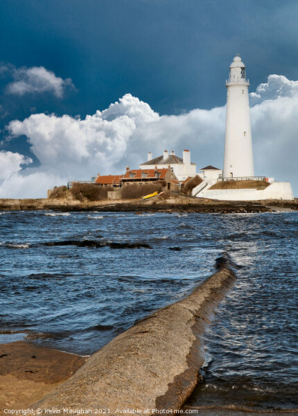 St Marys Lighthouse And The Causeway Picture Board by Kevin Maughan