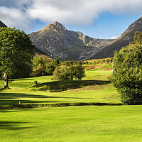 Buy canvas prints of The 2nd at Corrie GC by David Brookens