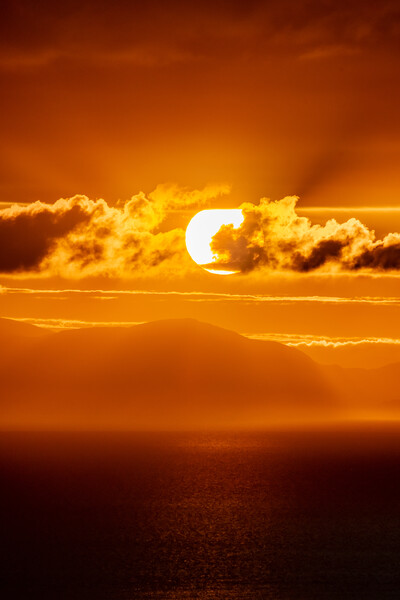 Skye sun Picture Board by Duncan Loraine