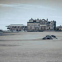 Buy canvas prints of St Andrews 18th Hole & Clubhouse by Duncan Loraine