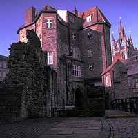 Buy canvas prints of The Castle in Newcastle by Rachael Smith