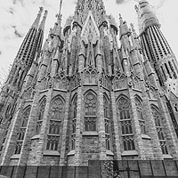 Buy canvas prints of Sagrada familia, Barcelona by Chris Rabe