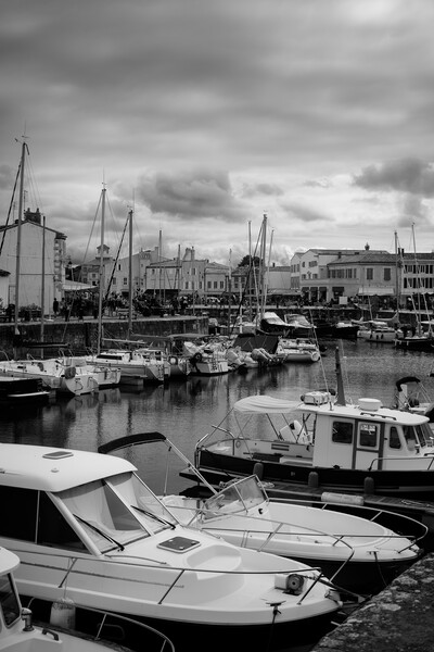 View on the harbor of Saint-Martin-de-Ré in black and white Picture Board by youri Mahieu