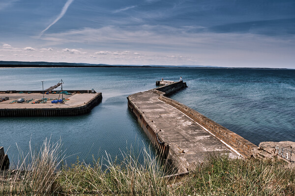 Burghead harbour Seascape Picture Board by Tom McPherson