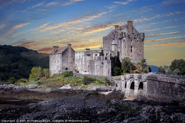 Sundown at Eilean Donan Castle, Scotland Picture Board by Tom McPherson