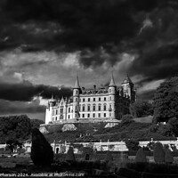 Buy canvas prints of Dunrobin Castle by Tom McPherson