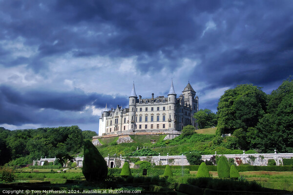 Dunrobin Castle Picture Board by Tom McPherson