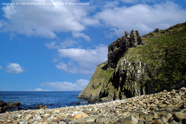 Findlater Castle Picture Board by Tom McPherson