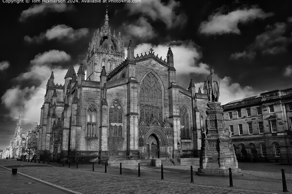 St Giles Cathedral, High Kirk of Edinburgh, Black and White Architecture Picture Board by Tom McPherson