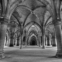 Buy canvas prints of Glasgow University by Danny Cannon