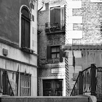 Buy canvas prints of Alley in Venice Black&White by Claudio Lepri