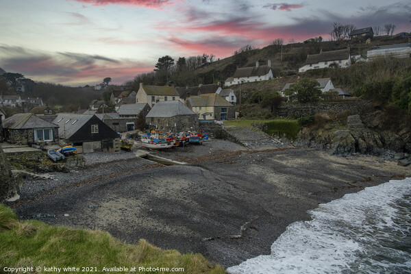 Cadgwith Cove Cornwall, sunset,red skies Picture Board by kathy white