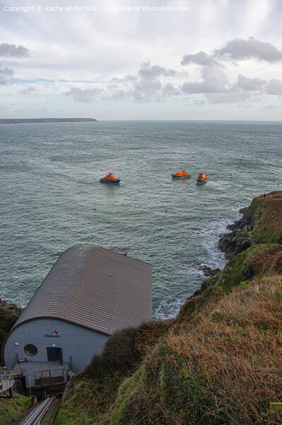 Lifeboatat lizard point   Cornwall, Picture Board by kathy white