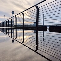 Buy canvas prints of Reflections in Düsseldorf, Germany by Lensw0rld 