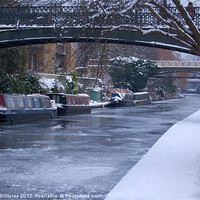 Buy canvas prints of Regents Canal in Winter by Iain McGillivray