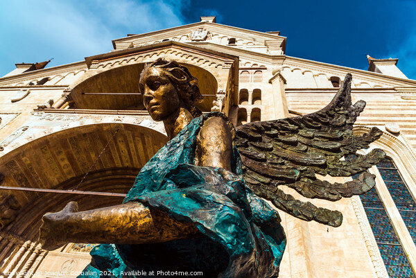 Bronze sculpture of an angel, made by the artist Albano Poli, in Picture Board by Joaquin Corbalan