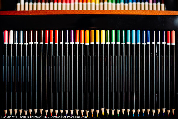 Color pencils for artistic drawing ordered by color gradient, on Picture Board by Joaquin Corbalan