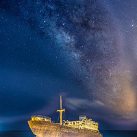 Buy canvas prints of Shipwreck Milky Way by Amanda Everitt
