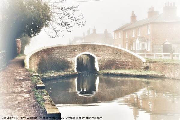 Misty Fradley Junction  Picture Board by Tony Williams. Photography email tony-williams53@sky.com