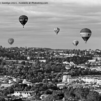 Buy canvas prints of City of Bath and it's hot air balloons black and white by Duncan Savidge