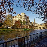 Buy canvas prints of Autumn down at Pulteney Weir by Duncan Savidge