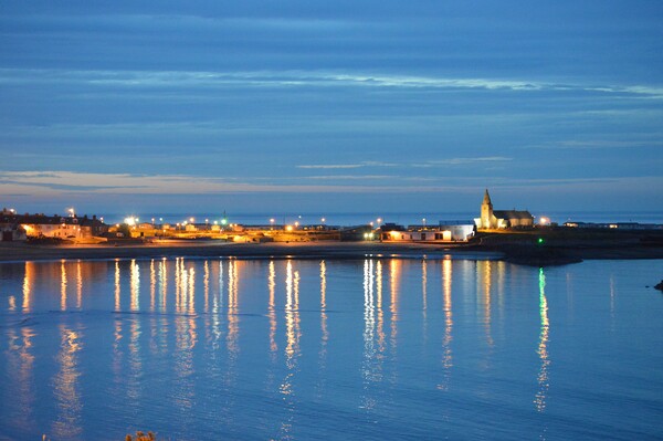 Calm Evening at Newbiggin-by-the-Sea Picture Board by Richard Dixon