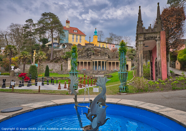 Portmeirion Fountain Picture Board by Kevin Smith