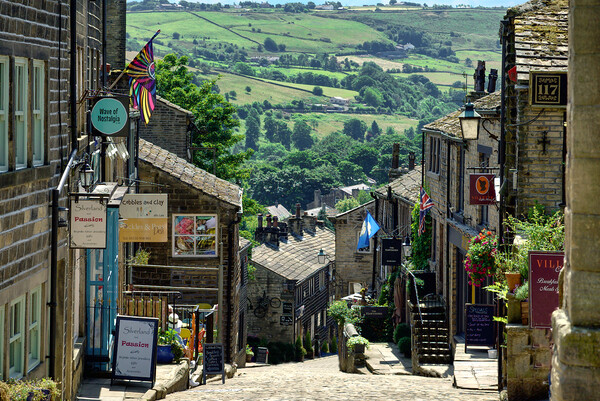 Haworth Main Street View Picture Board by Alison Chambers