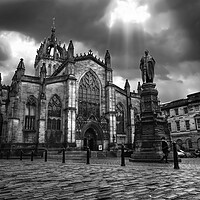 Buy canvas prints of St Giles Cathedral Edinburgh BW by Alison Chambers