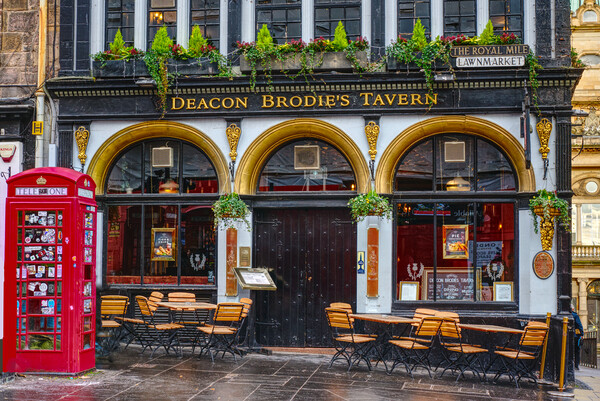 Deacon Brodie's Tavern Edinburgh  Picture Board by Alison Chambers