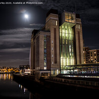 Buy canvas prints of Baltic on Gateshead Quayside under the moonlight  by Aimie Burley