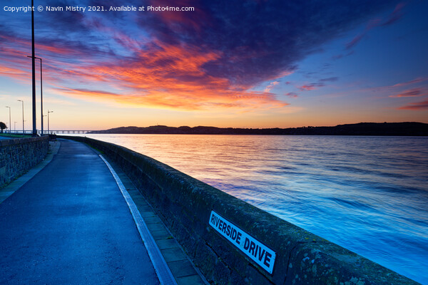 A view of Riverside Drive Dundee, Scotland Picture Board by Navin Mistry