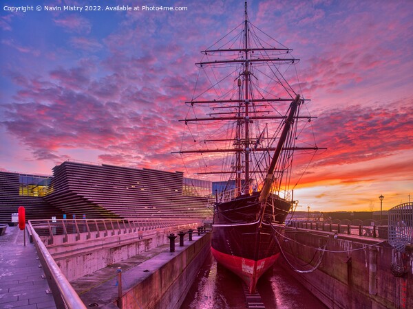 Sunrise at Discovery Point, Dundee  Picture Board by Navin Mistry